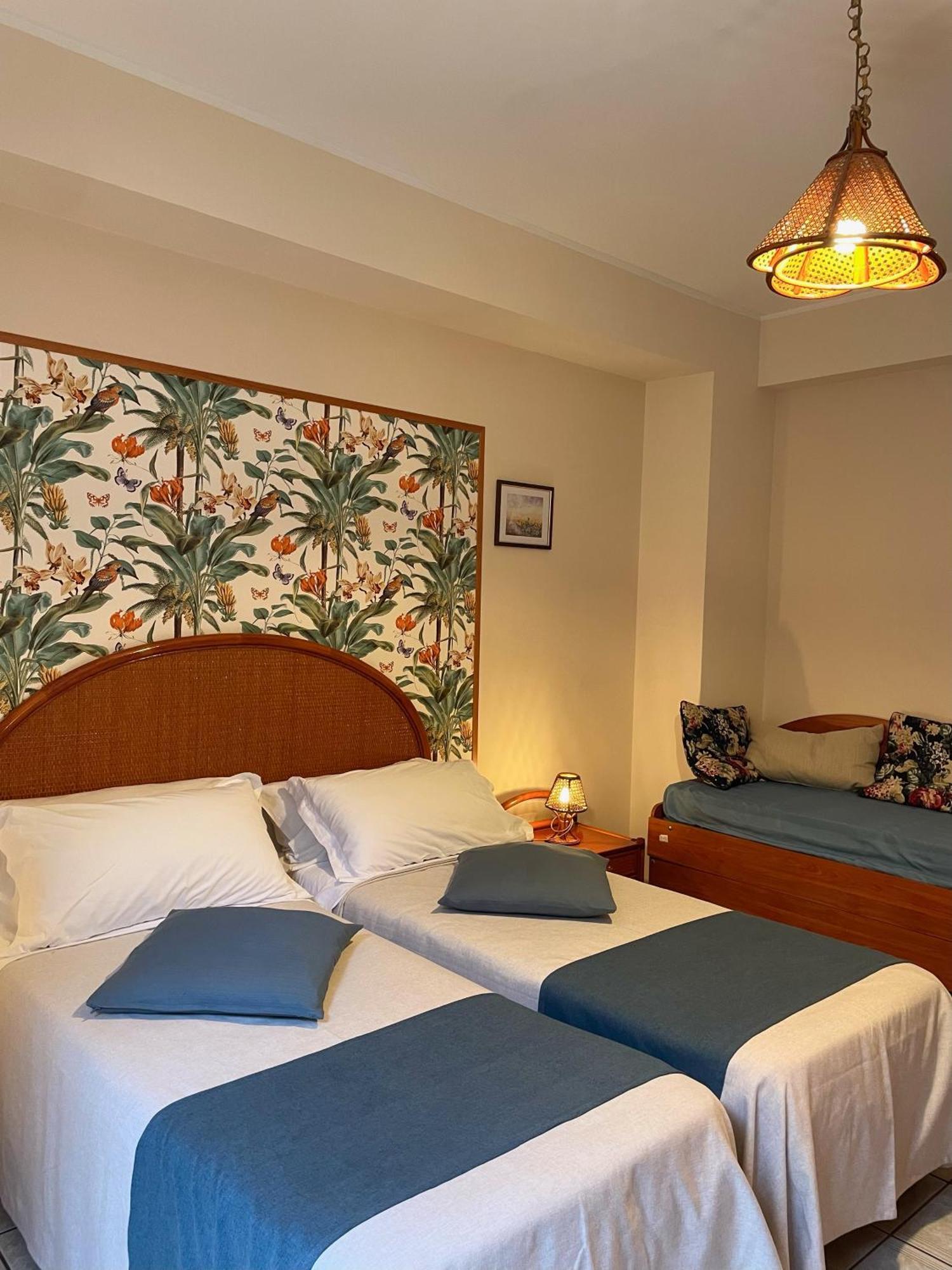 Casa Famiani Bed & Breakfast Letojanni Eksteriør billede